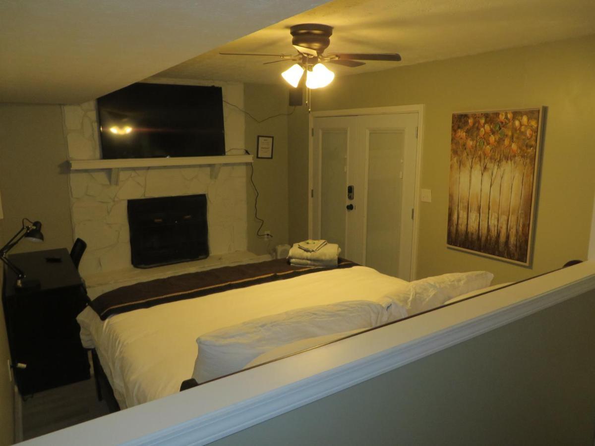 5 Star Atlanta Harsfield Guesthouse College Park Esterno foto